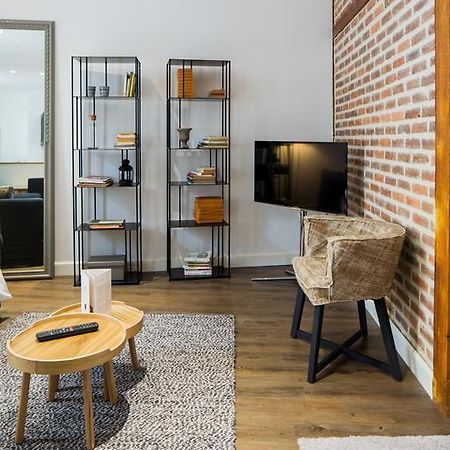 La Maison De Nemours 렌 외부 사진