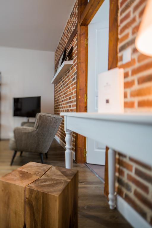 La Maison De Nemours 렌 외부 사진
